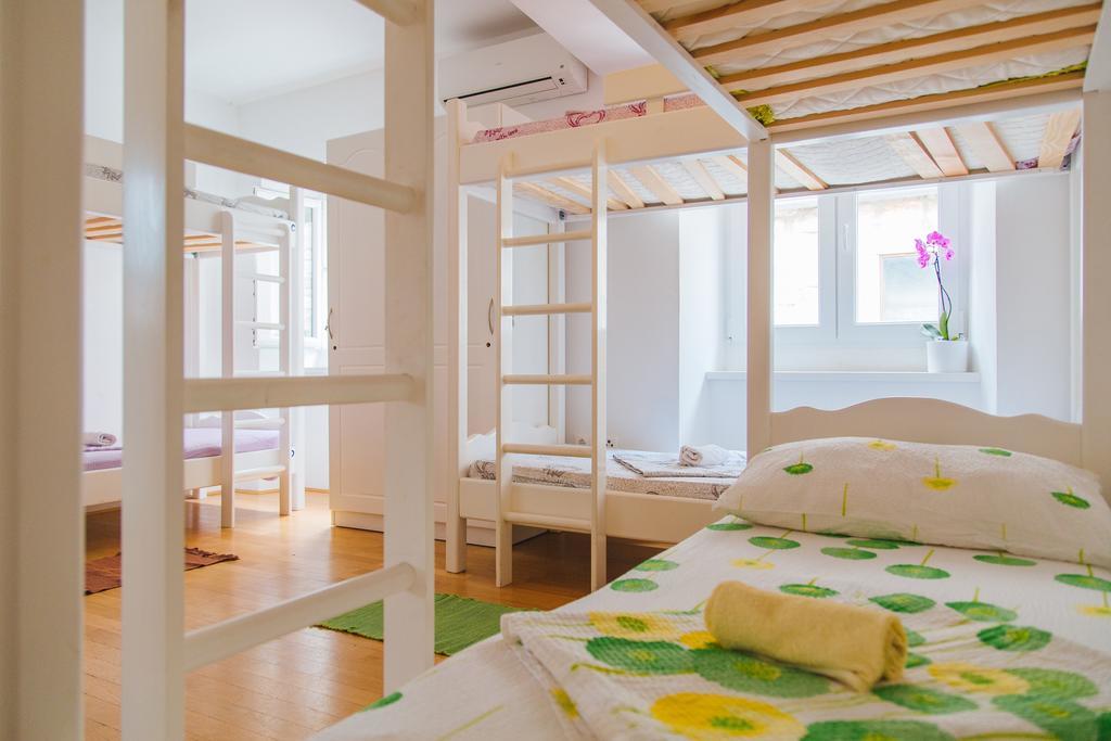 Cheap Sleep Marinero (Adults Only) Pansiyon Hvar Town Dış mekan fotoğraf